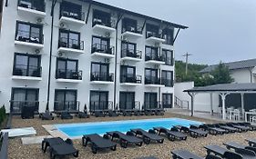 Pensiunea Nobless Eșelnița